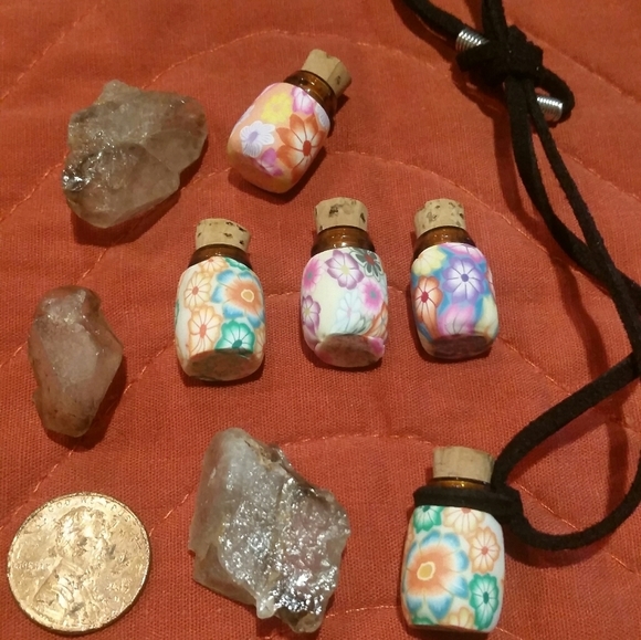 Clay amber mini snuff jar wicca herbal stones last one sniff jar - Picture 4 of 10